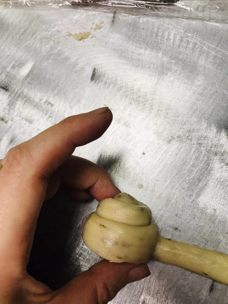 Ricetta Biscotti di San Martino detti Rasco con la ricotta - passaggio 27