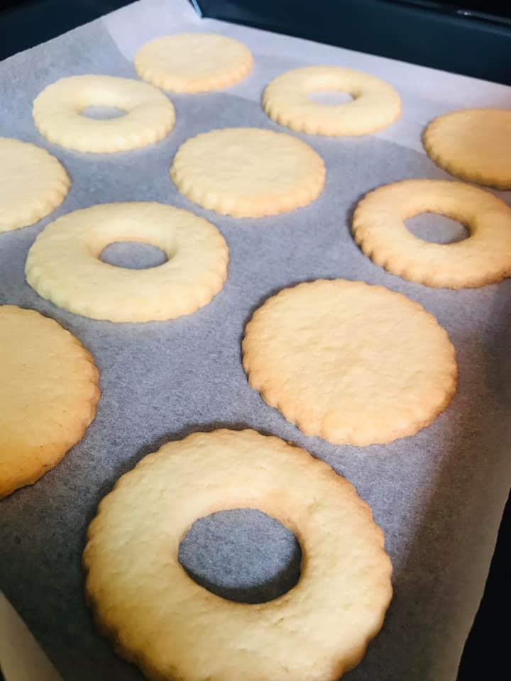 Ricetta Biscotti Occhi di bue - passaggio 8