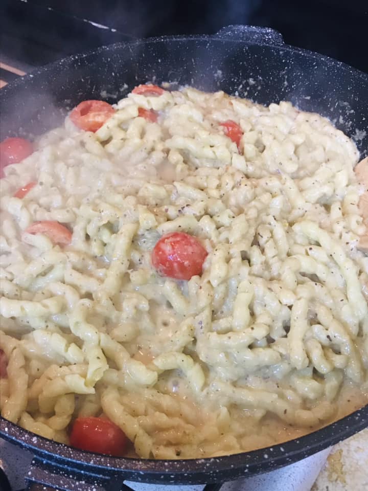 Ricetta Busiate al pistacchio con pesto di pistacchio e gamberi - passaggio 19