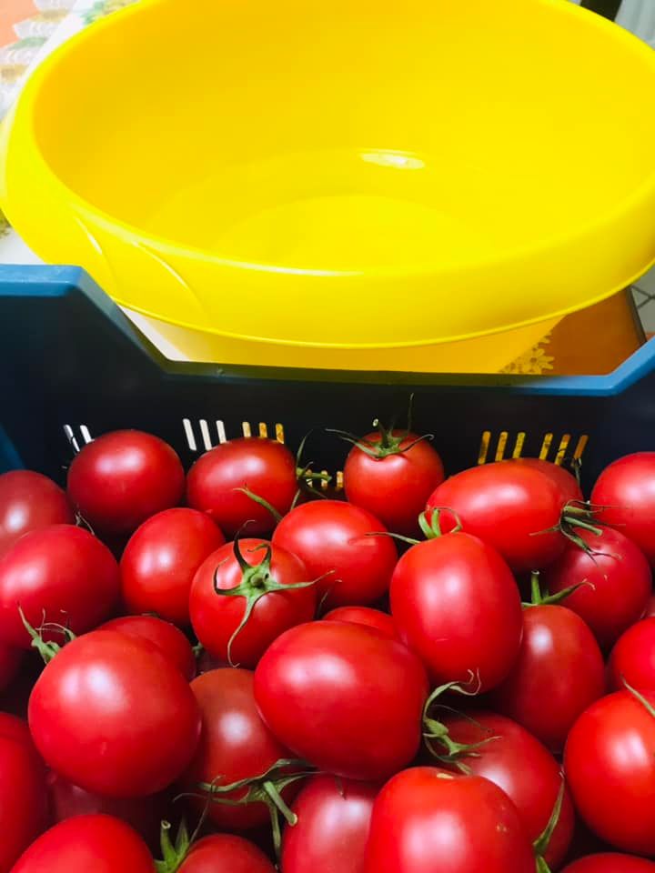 Salsa di pomodoro fresco (passata di pomodoro fatta in casa) - passaggio 3