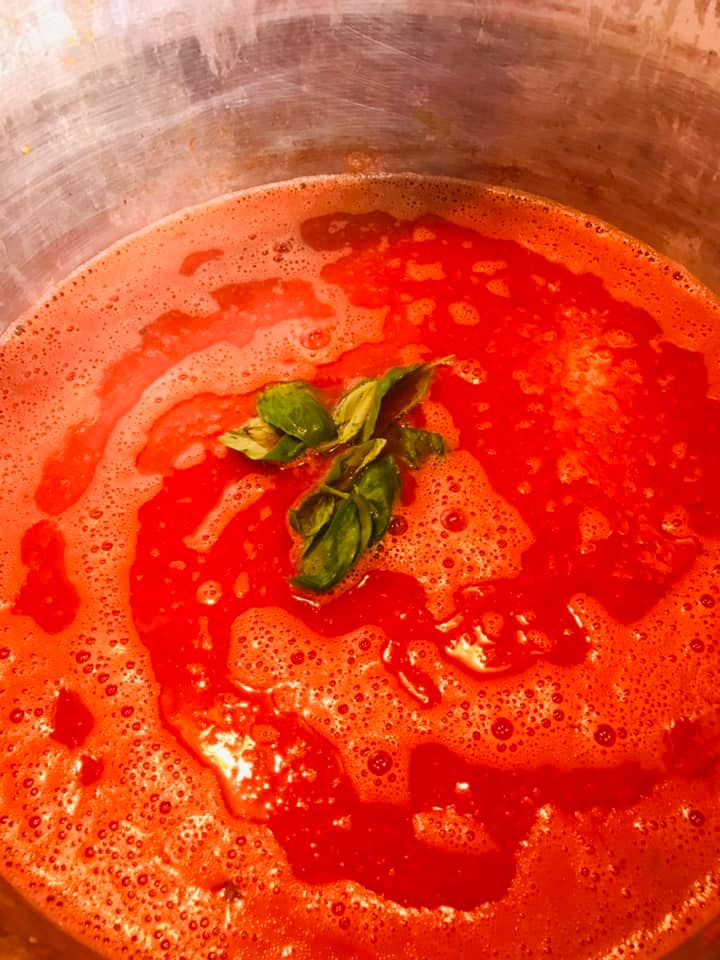 Salsa di pomodoro fresco (passata di pomodoro fatta in casa) - passaggio 15