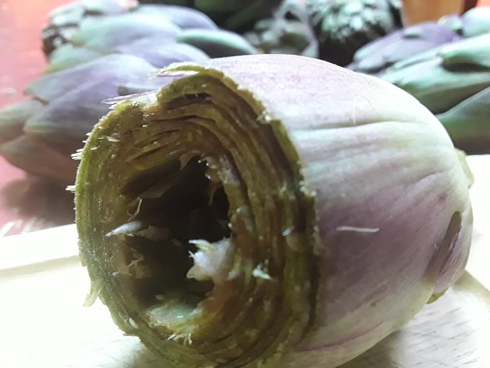 Ricetta Carciofi con la tappa d’uovo al sugo - passaggio 2