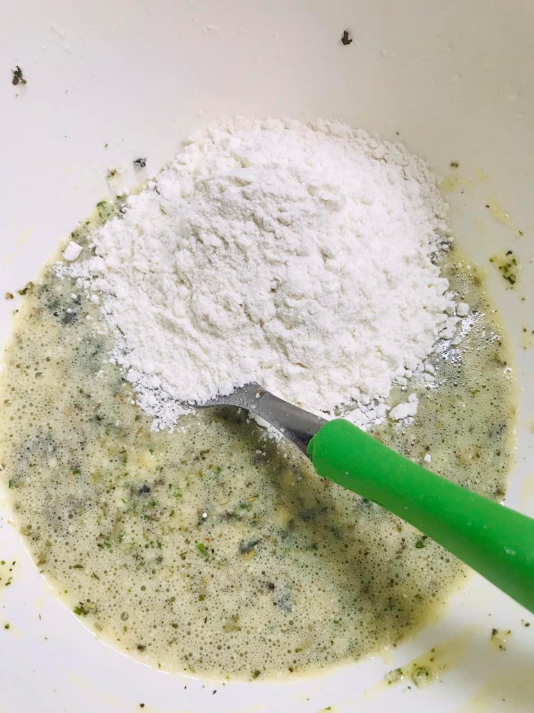 Ricetta Carciofi pastellati saporiti - passaggio 11