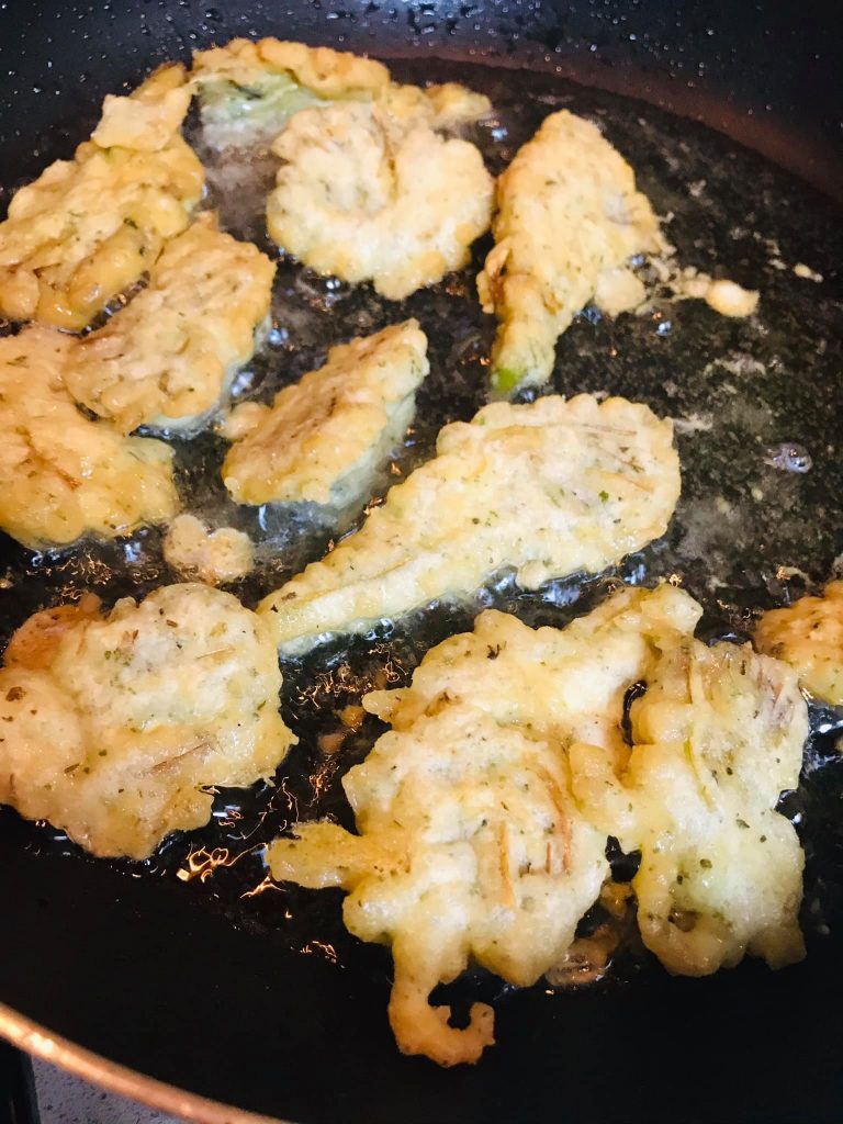 Ricetta Carciofi pastellati saporiti - passaggio 19