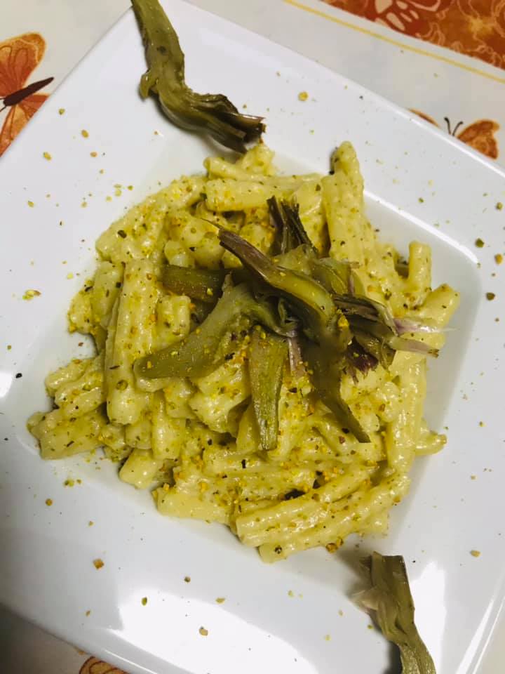 Ricetta Casarecce con Pesto di Pistacchio e Carciofi