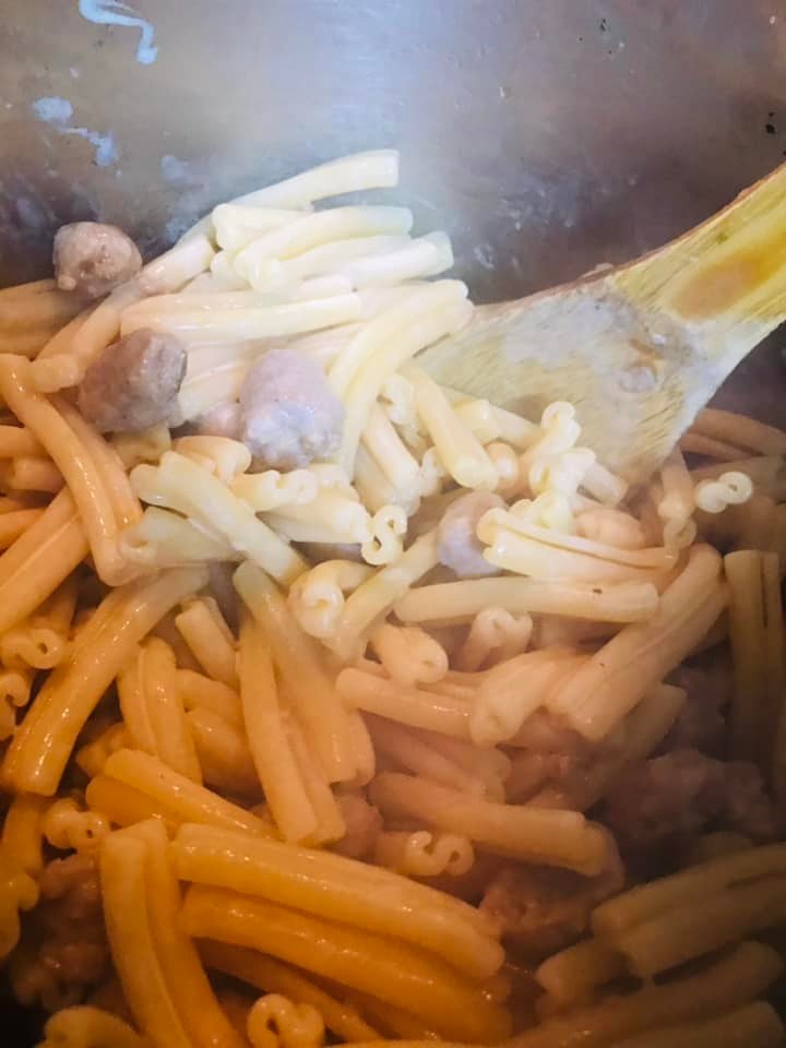Ricetta Casarecce funghi e salsiccia - passaggio 14