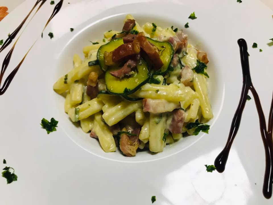 Ricetta Caserecce zucchine e pancetta cremosa - passaggio 13