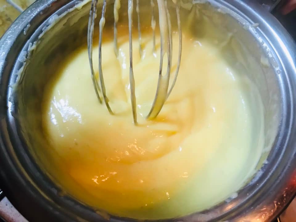 Ricetta Crostata con frutta fresca e crema pasticcera - passaggio 18
