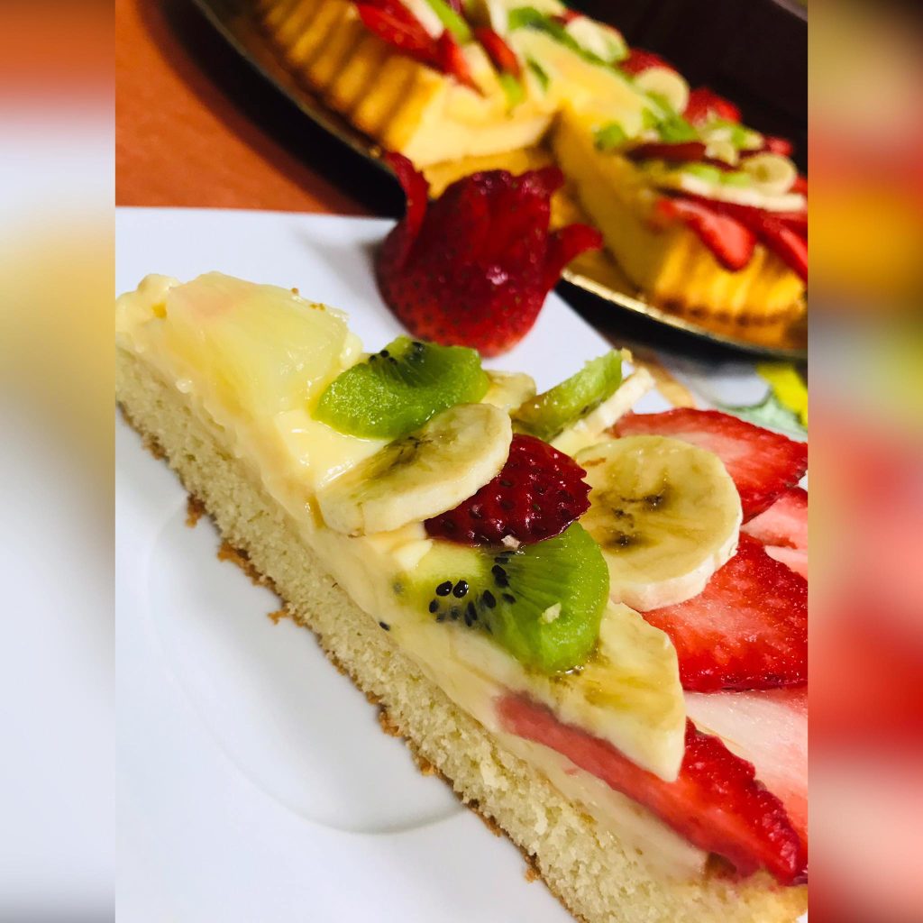 Ricetta Crostata con frutta fresca e crema pasticcera - passaggio 24