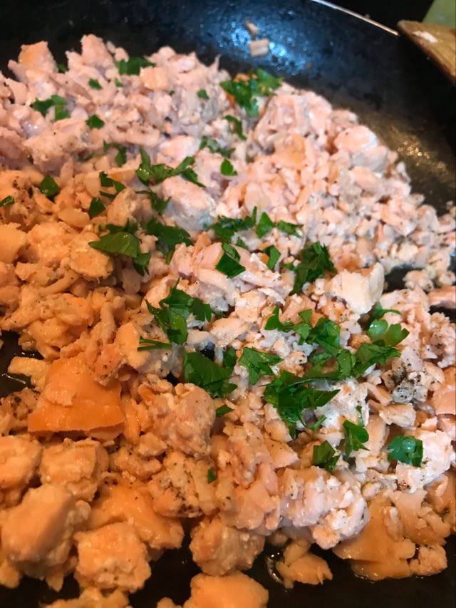 Ricetta Farfalle al salmone (a modo mio) - passaggio 4