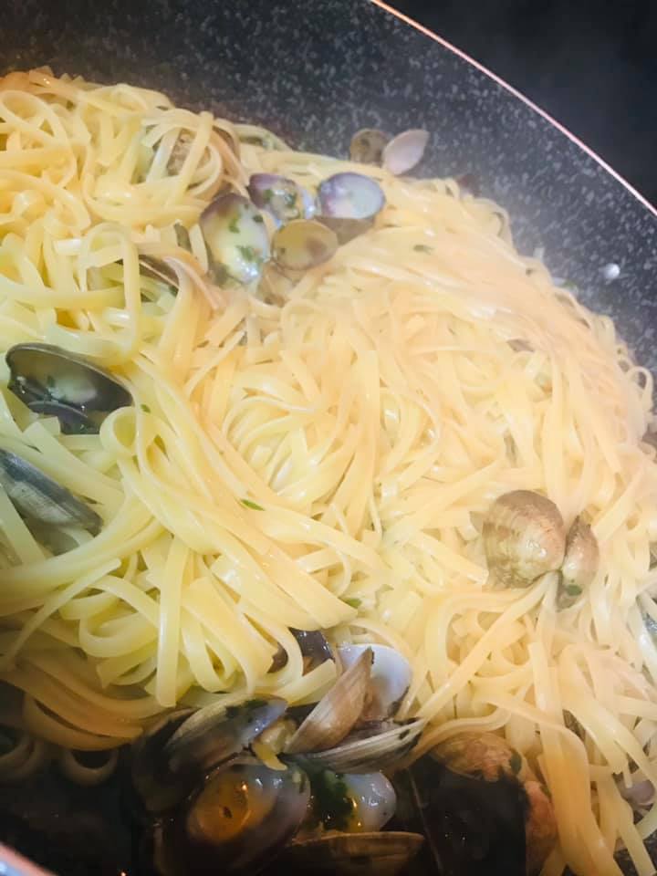 Ricetta Fettuccine con vongole - passaggio 13