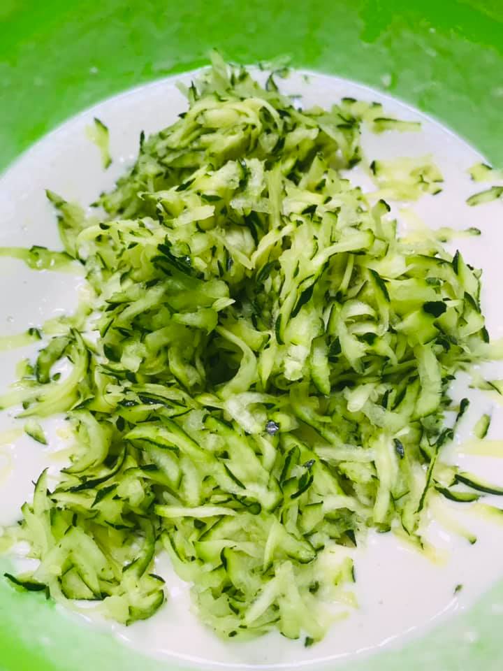 Ricetta Frittelle di zucchine - passaggio 6