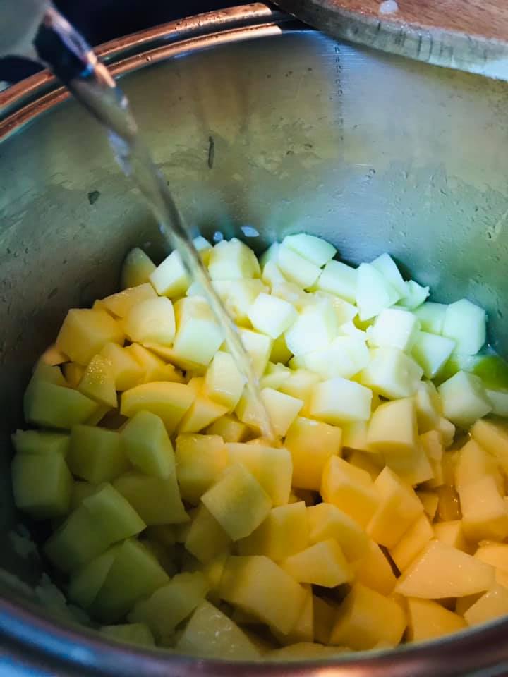Ricetta Pasta con patate cremosa - passaggio 5