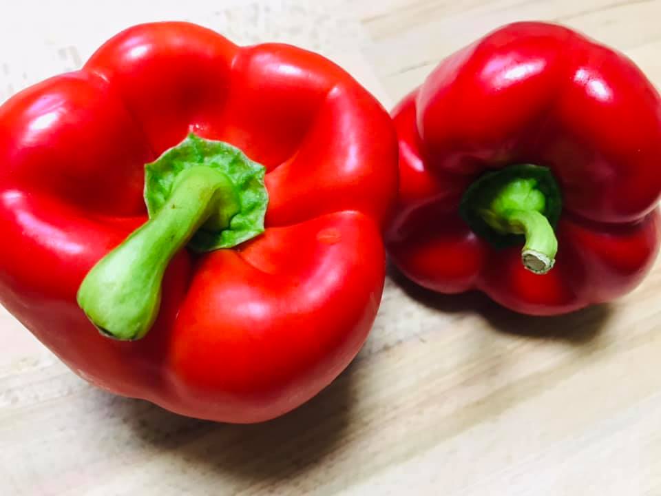 Ricetta Penne con sugo di peperoni e salsiccia - passaggio 3
