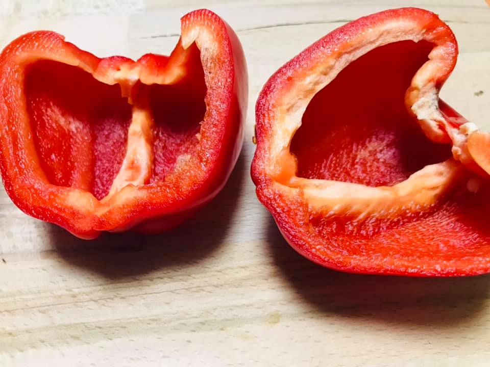 Ricetta Penne con sugo di peperoni e salsiccia - passaggio 4