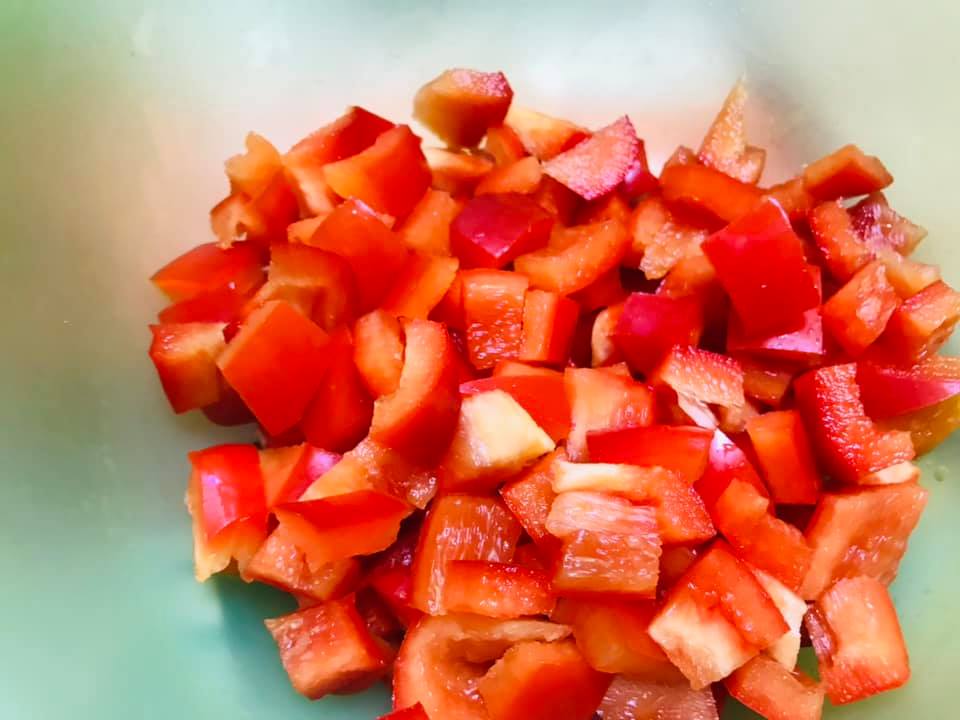 Ricetta Penne con sugo di peperoni e salsiccia - passaggio 5