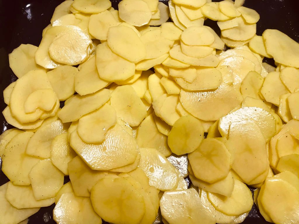 Ricetta Pesce persico con patate al forno (o pangasio) - passaggio 16