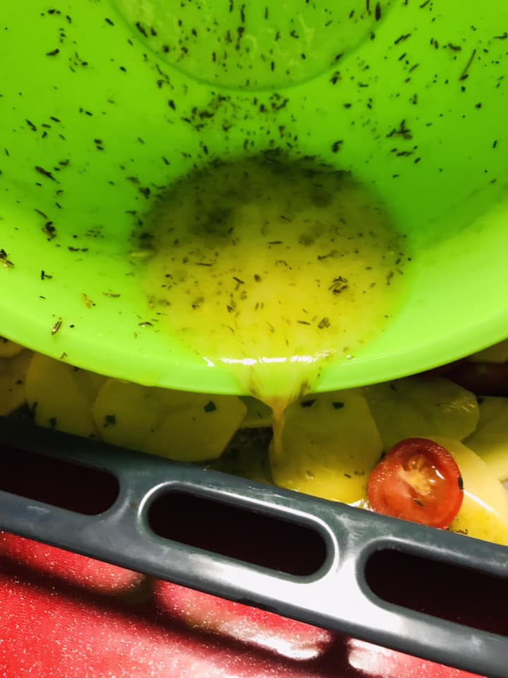 Ricetta Pesce persico con patate al forno (o pangasio) - passaggio 22