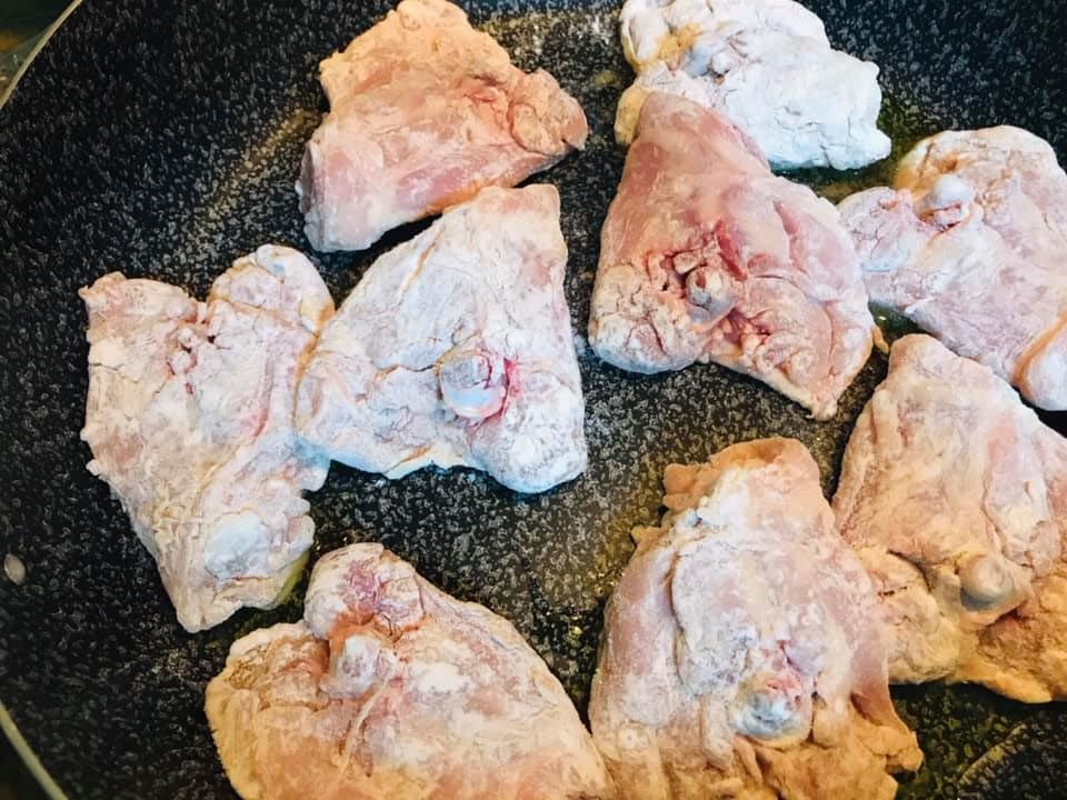 Ricetta Pollo con Salsa Piccante ai Peperoni - passaggio 4