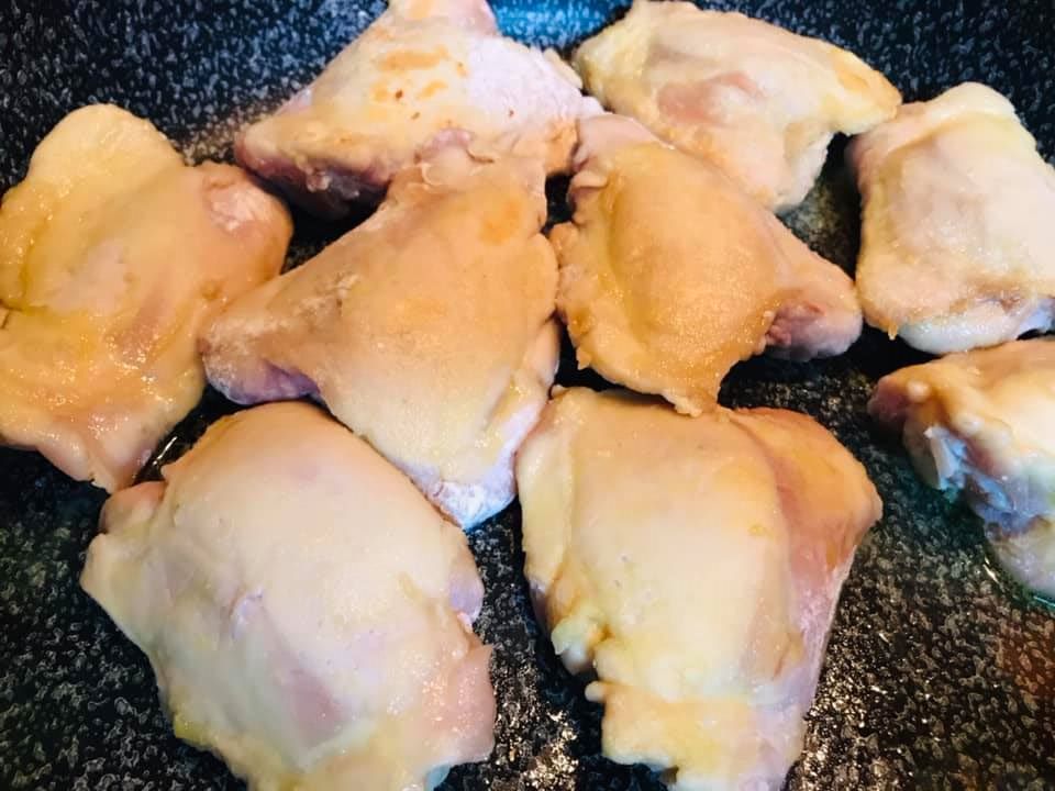 Ricetta Pollo con Salsa Piccante ai Peperoni - passaggio 5
