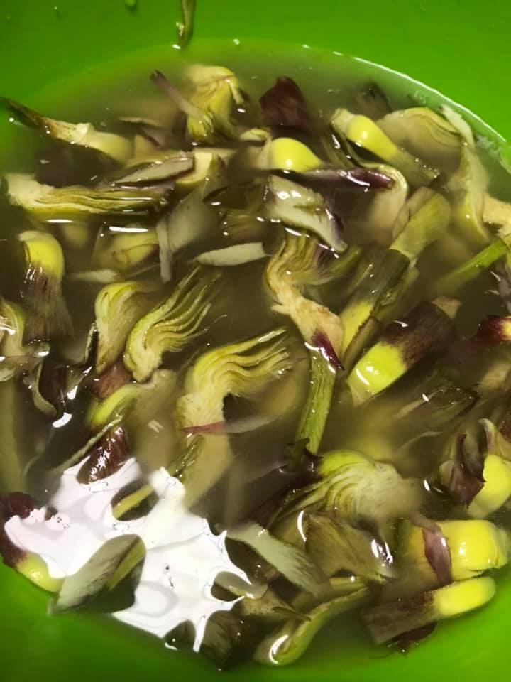 Ricetta Portafogli di Crepes Salate Filante ai Carciofi (o Funghi) - passaggio 3