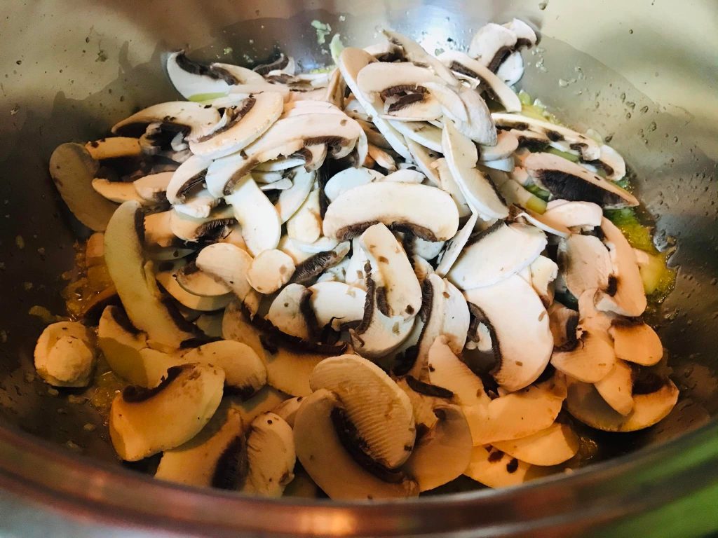 Ricetta Risotto ai funghi - passaggio 6