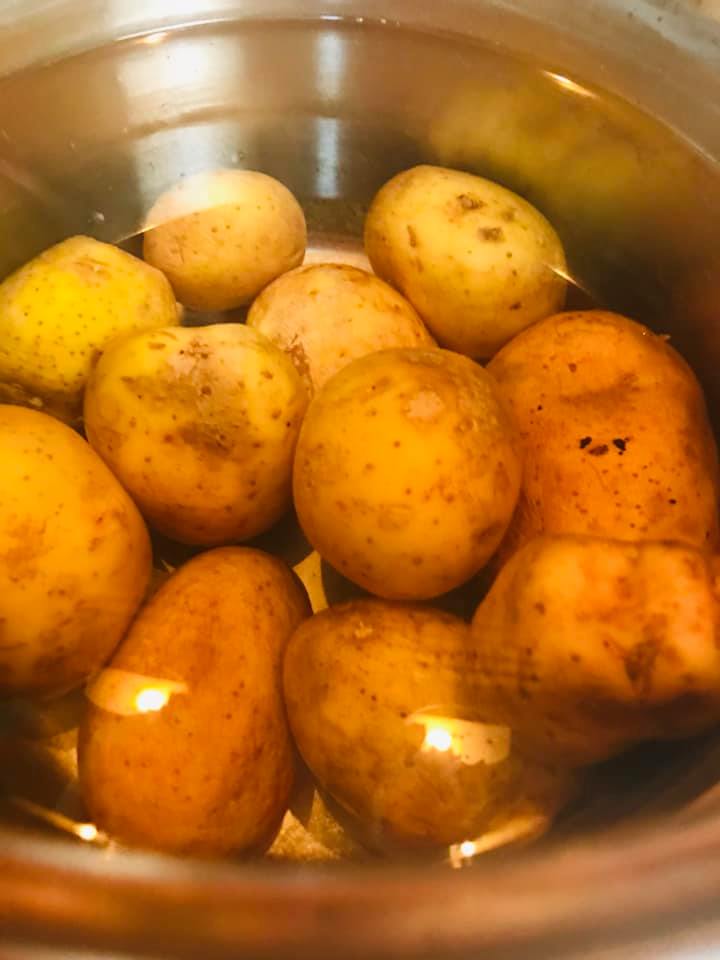 Ricetta Rotolo di patate - passaggio 1
