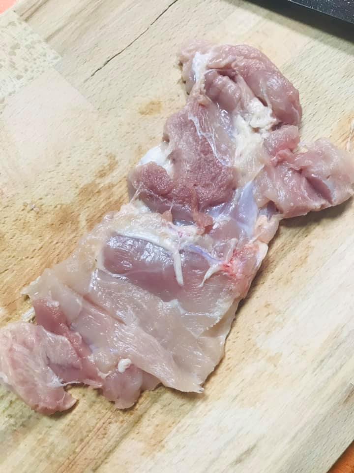 Ricetta Salsiccia di vitello e sovraccoscia di pollo ripieni alla pizzaiola - passaggio 4