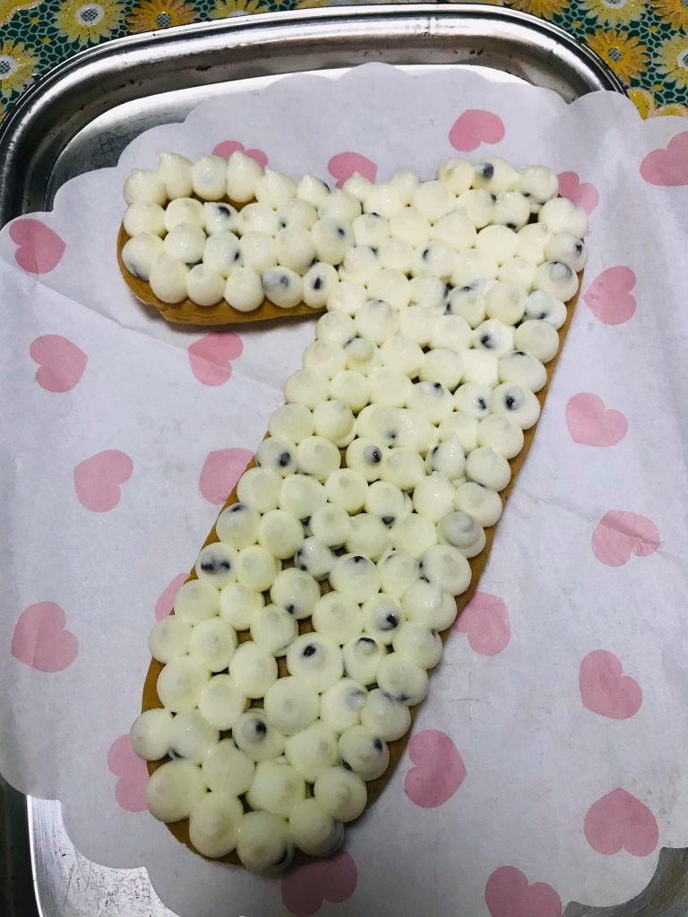 Ricetta Cream tart choux (Torta di compleanno) - passaggio 19