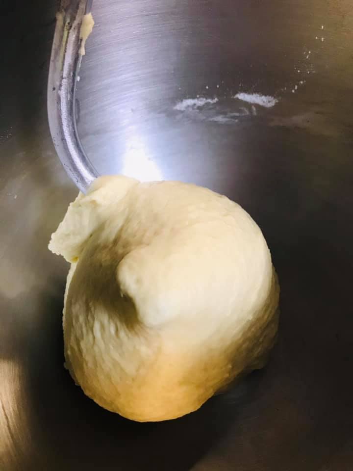 Ricetta Treccine con lo zucchero - passaggio 5