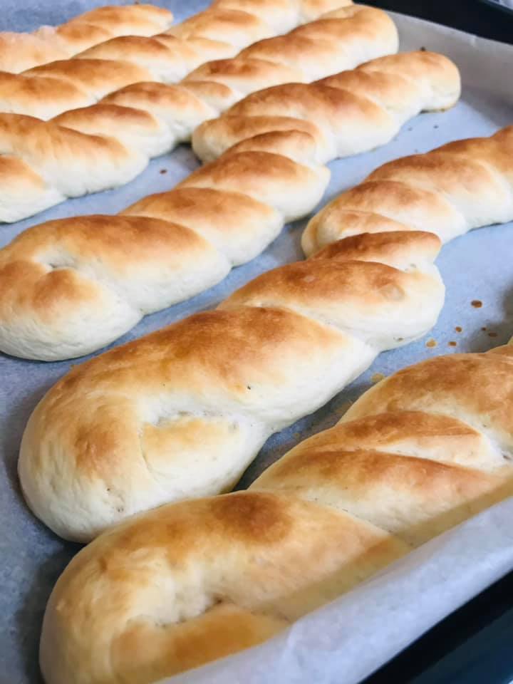 Ricetta Treccine con lo zucchero - passaggio 15