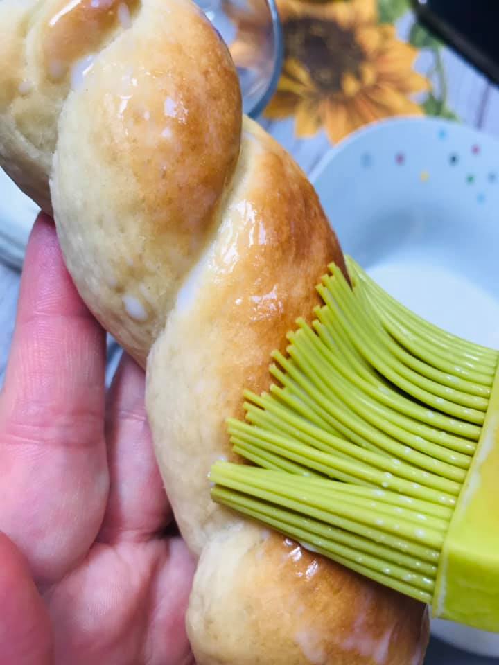 Ricetta Treccine con lo zucchero - passaggio 16