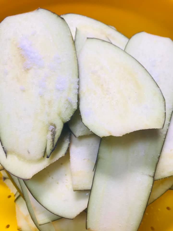 Ricetta Timballo di rigatoni al forno - passaggio 1
